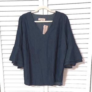 Philosophy Top, Size 1X, Denim Blue Chambray, Cotton, Flutter Sleeves, VNeck NEW